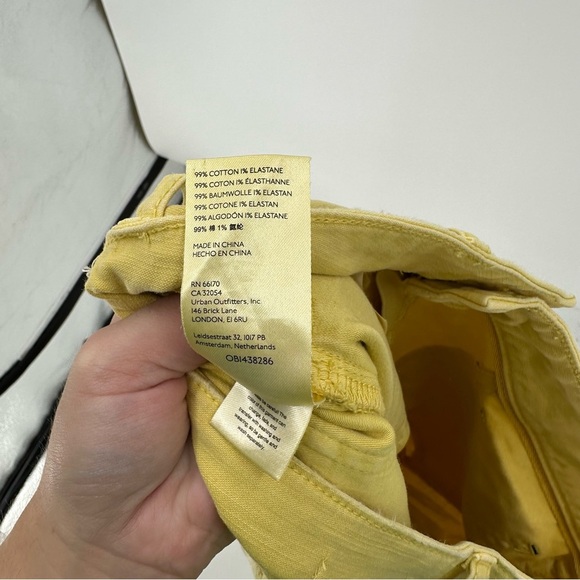 Anthropologie Pilcro The Wanderer Butter Yellow Distressed Size 27 - Picture 4 of 6
